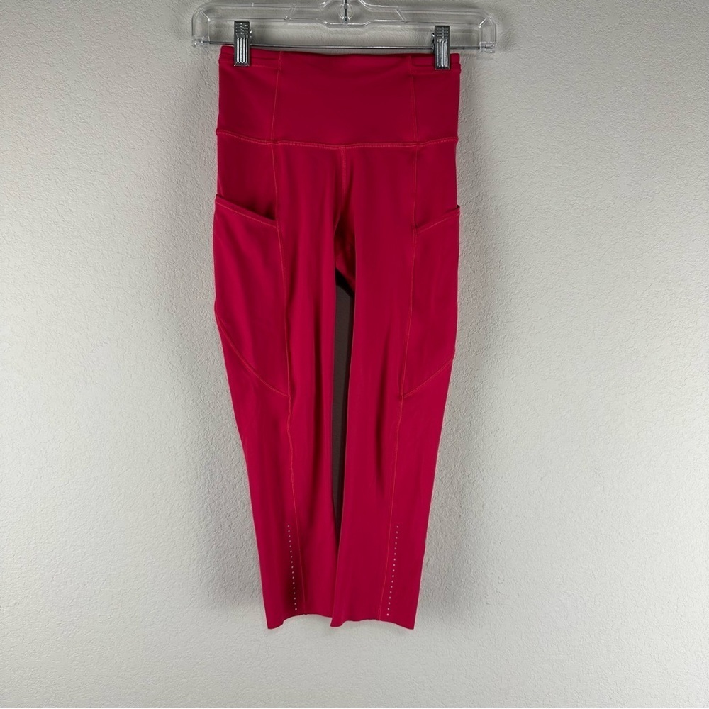 Lululemon Fuchsia Pink Fast & Free Crop II Athletic Athleisure Leggings Size 2